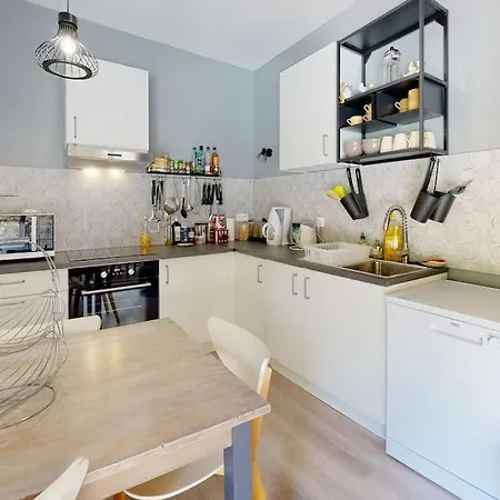 Feriehus Charmante Maison Avec Parc Arbore & Piscine Au Sel *